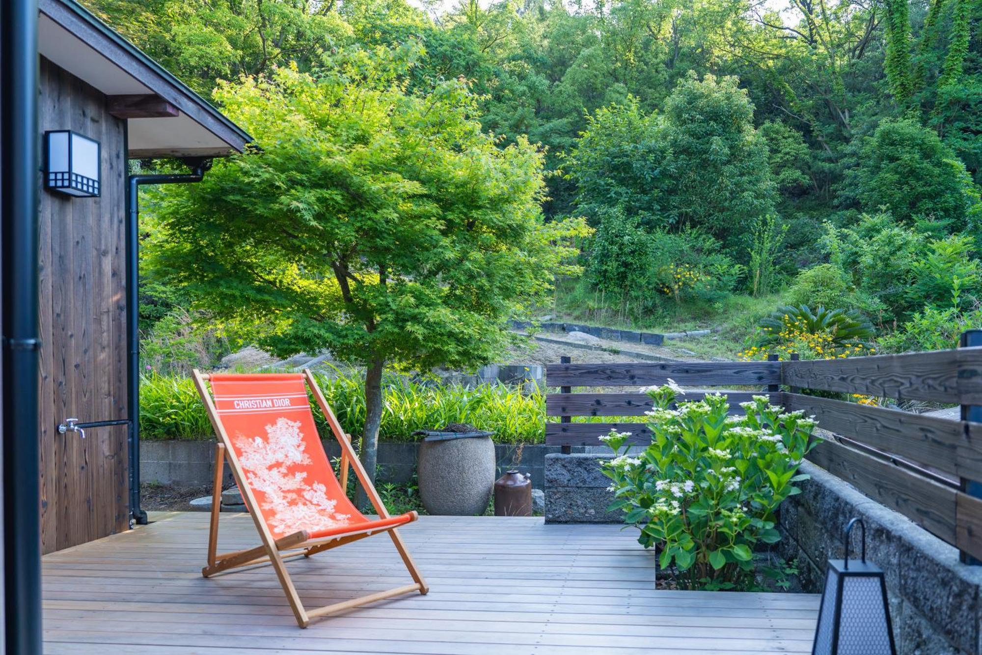 Juju Kiseki House Villa Naoshima Eksteriør billede